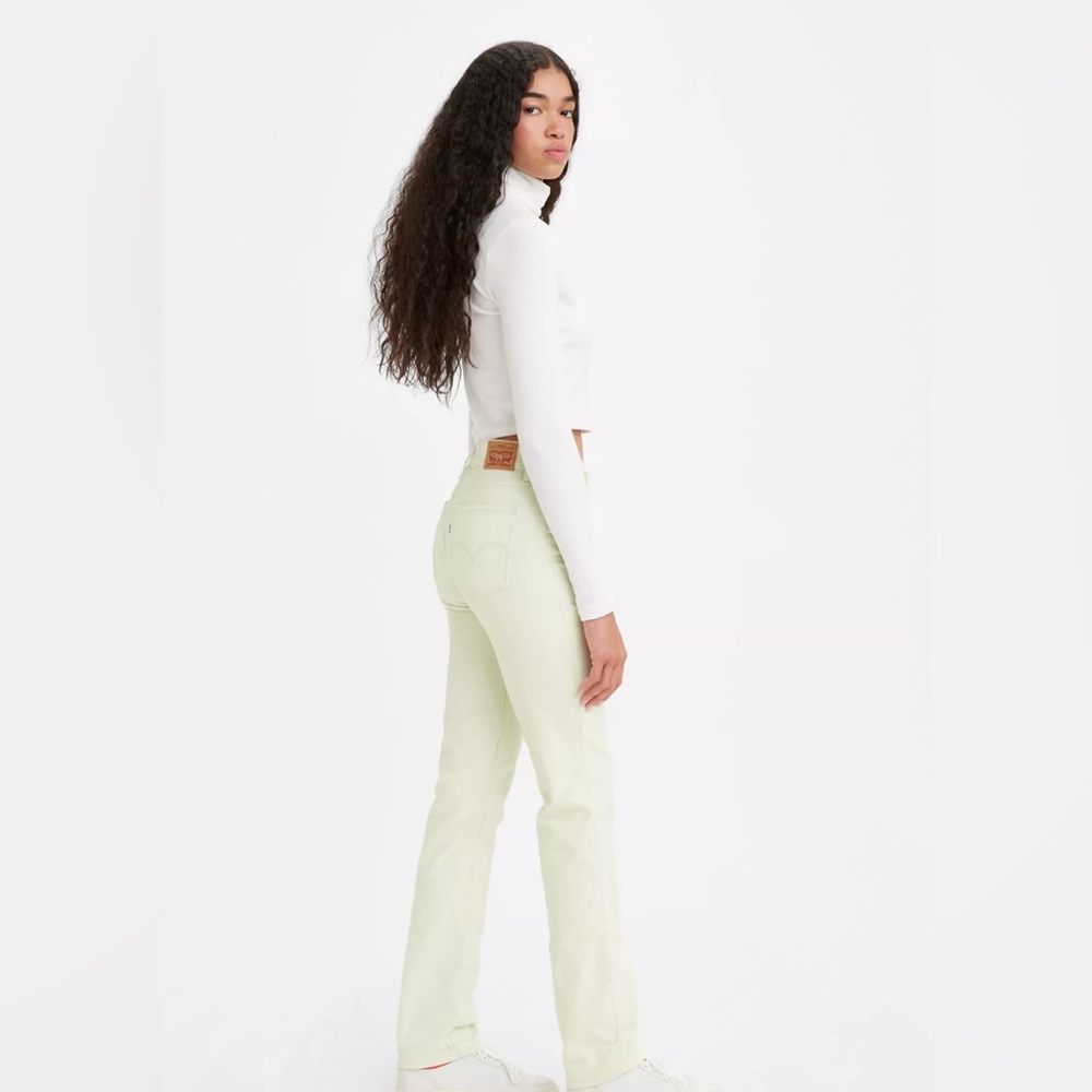 Levi's 724 Corduroy Women's Straight Leg Jeans Sz 31 Light Green Cords